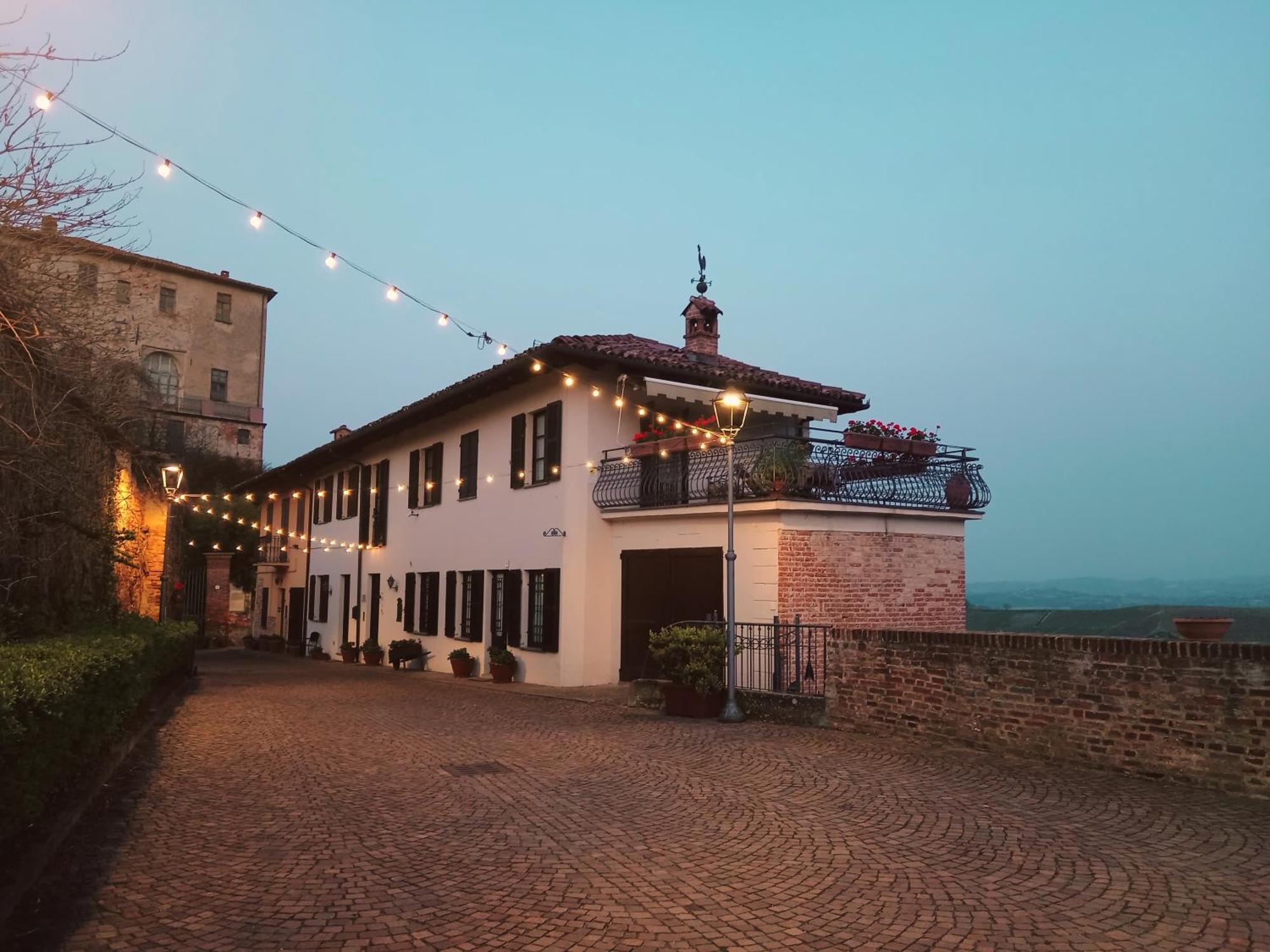 Teresa Al Belvedere Rooms&Holidayapartments Camere&Appartamenti Castellinaldo Exterior foto